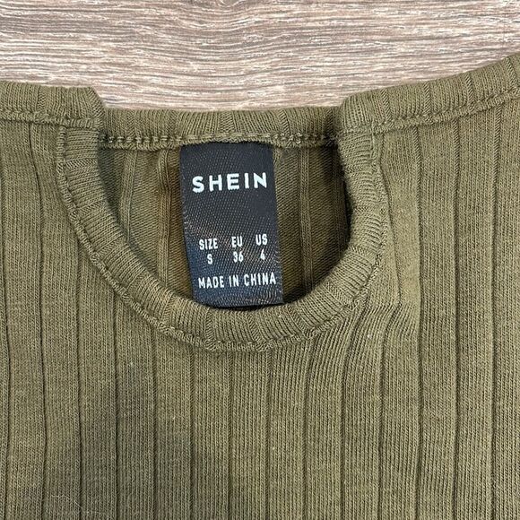 SHEIN EZwear Notched Neck Rib-Knit Crop Tank Top - Picture 5 of 5